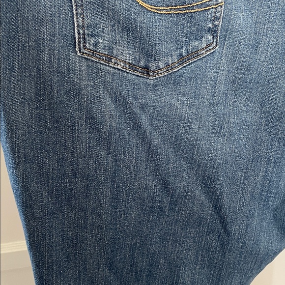 Signature by Levi Strauss Light Blue Flare Jeans - Picture 9 of 10